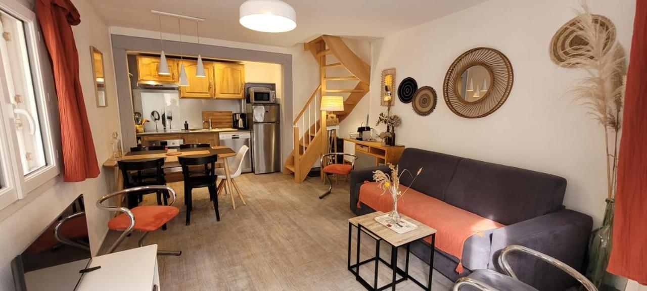 A 30 M Du Coeur De La Rue Des Bains Villa Trouville-sur-Mer Exterior foto